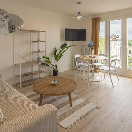 Le Refuge 2 - Marea - Hypercentre - 4 Pers Apartment Troyes